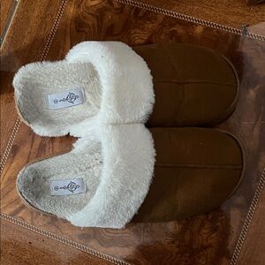 Cozy Brown and White Women's Slippers